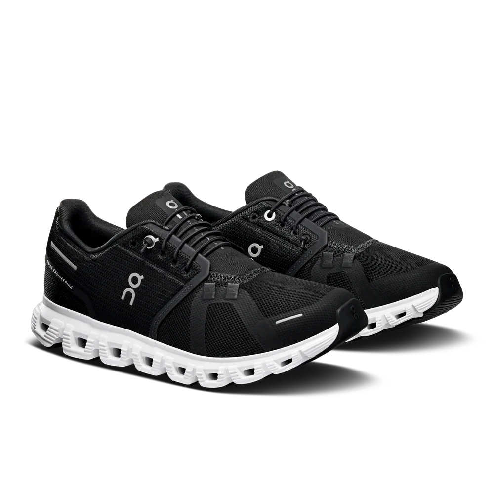 On Running Cloud 5 Black White (Women's)