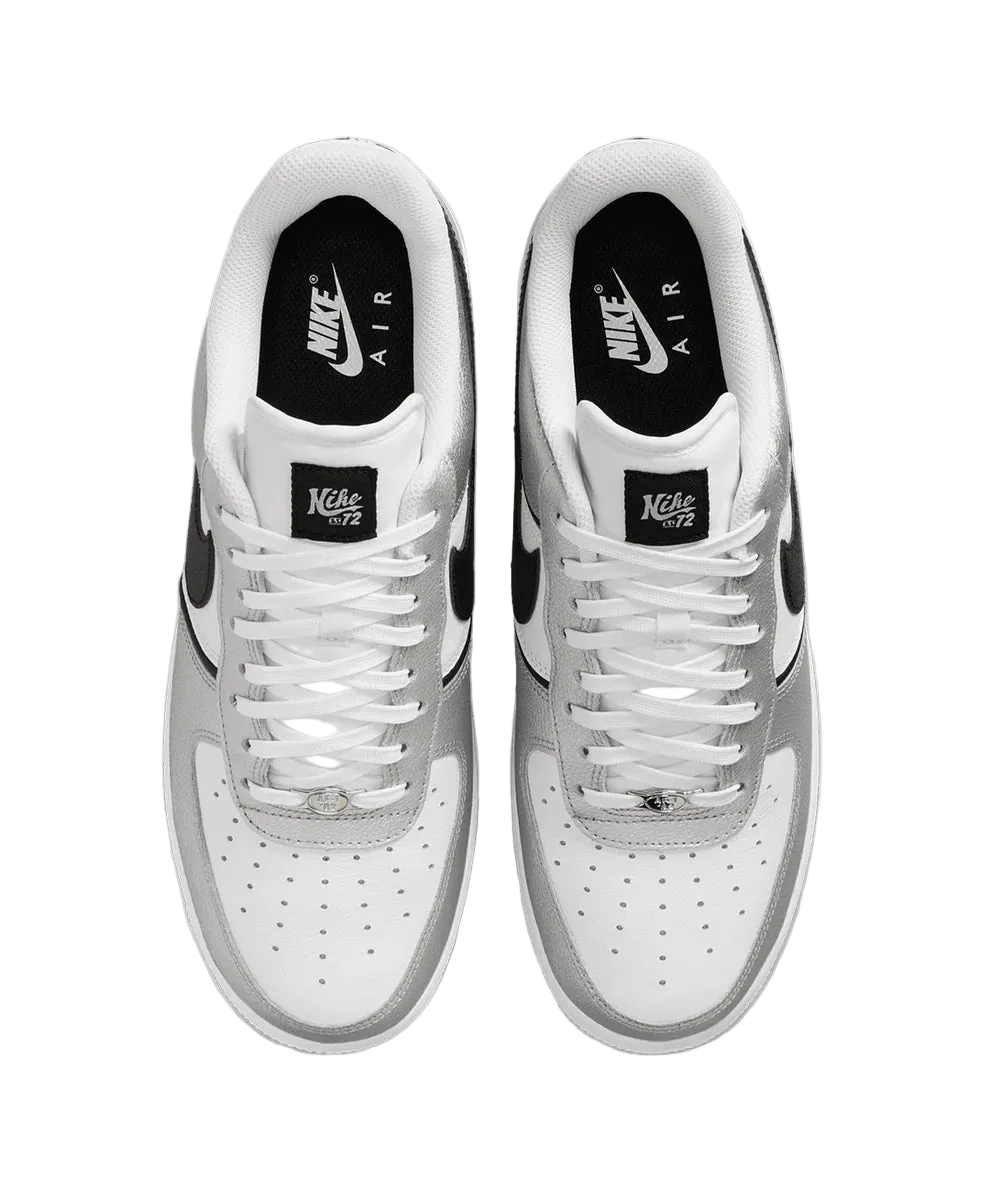 AIR FORCE 1 '07 LV8 (METALLIC SILVER/BLACK-WHITE)