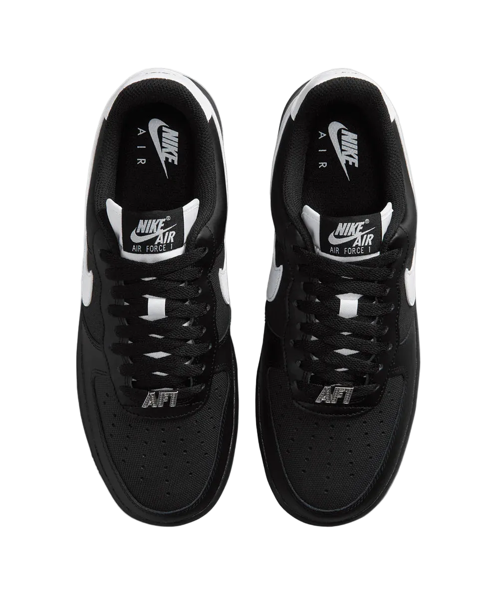 NIKE AIR FORCE 1 '07 SE (BLACK/WHITE-METALLIC SILVER)