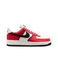 NIKE AIR FORCE 1 '07 LV8 (UNIVERSITY RED)