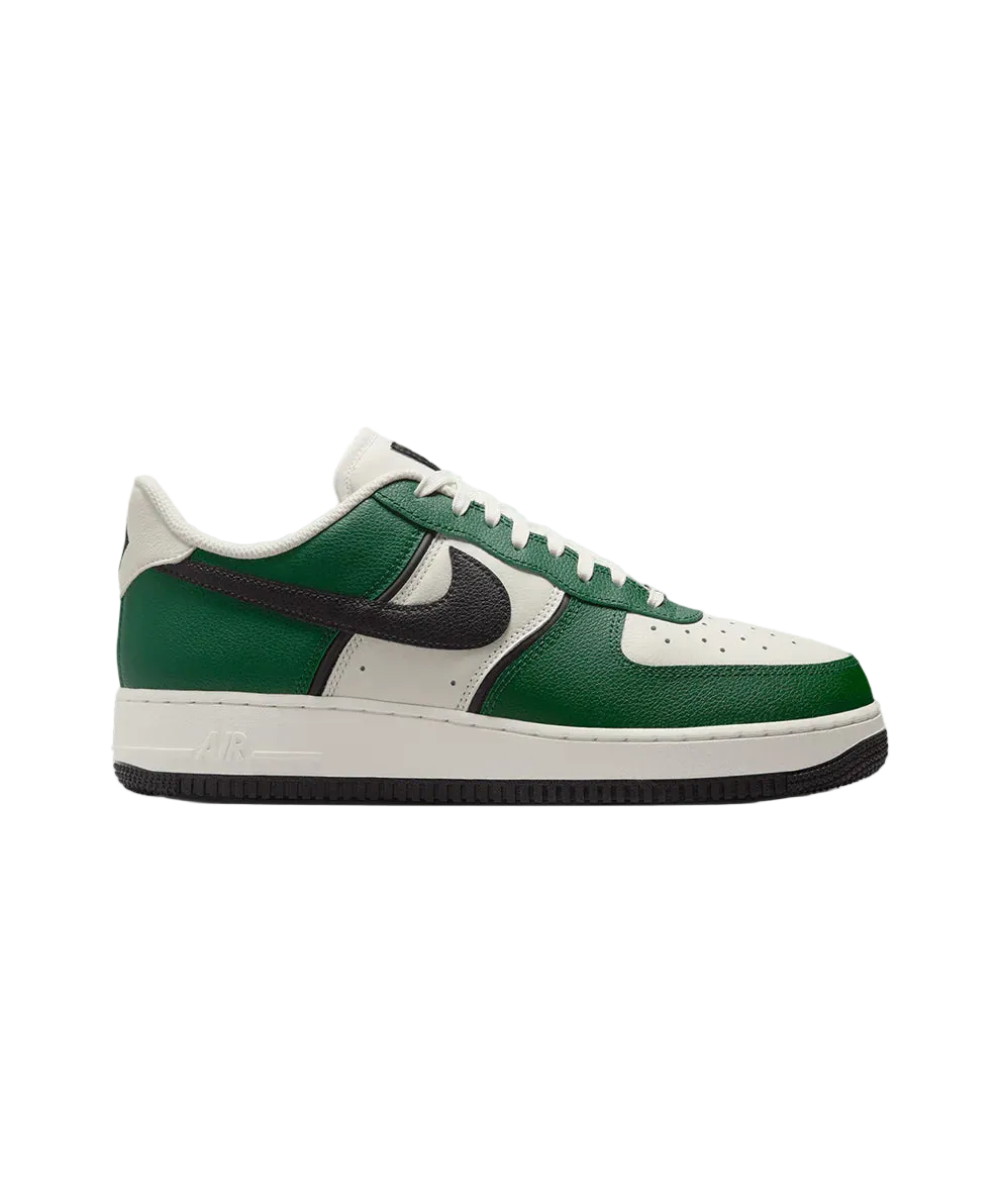 NIKE AIR FORCE 1 '07 LV8 (BLACK-SAIL-COCONUT MILK)