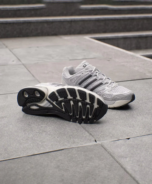 ADIDAS ADISTAR CONTROL 5 (SILVER METALLIC)