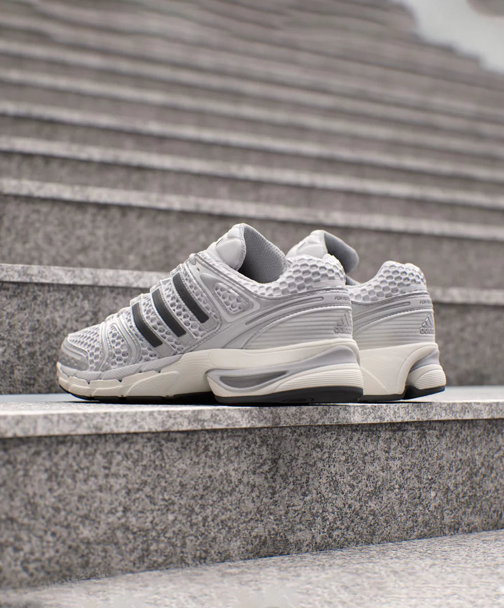 ADIDAS ADISTAR CONTROL 5 (SILVER METALLIC)