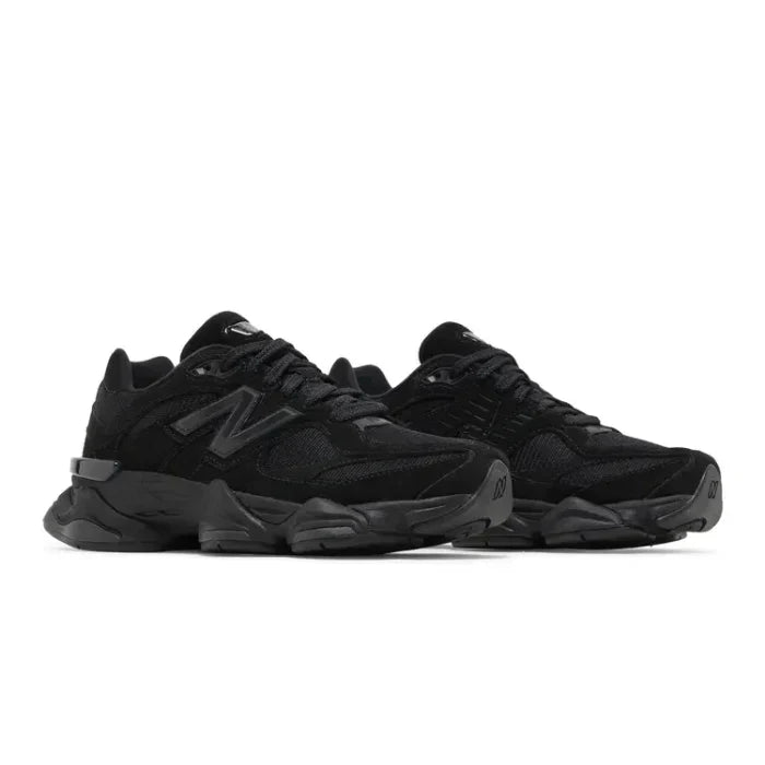 New Balance 9060 Triple Black