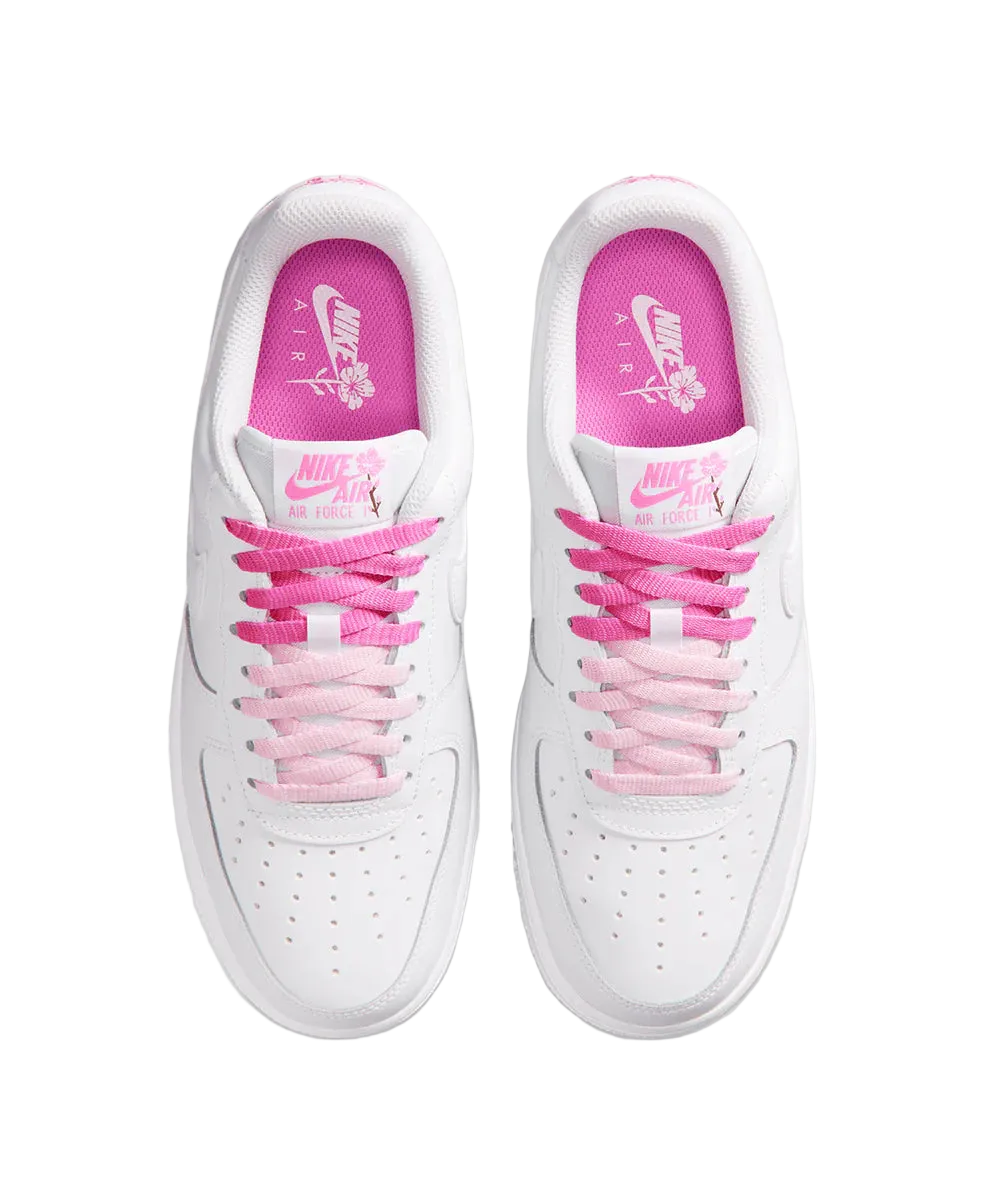 NIKE AIR FORCE 1 '07 SE (WHITE/WHITE-PLAYFUL PINK-FAUNA BROWN)