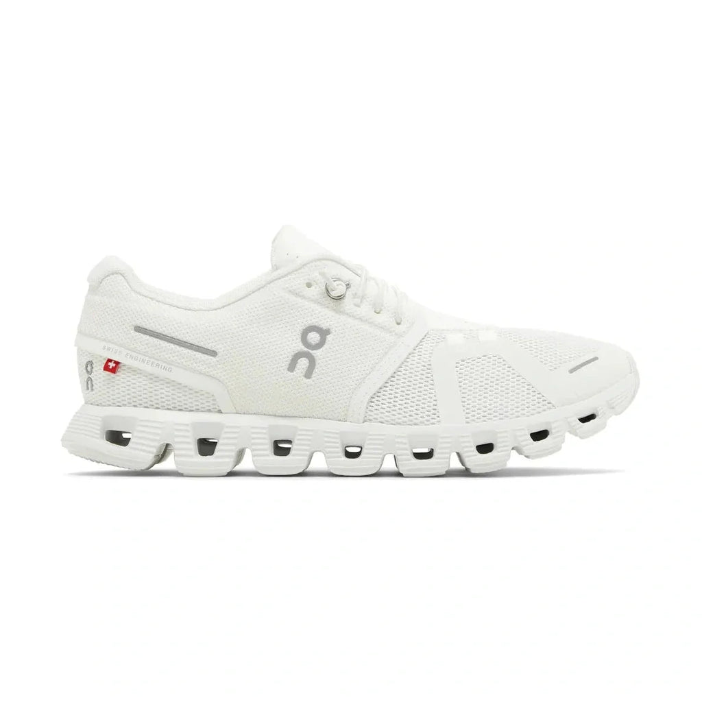 On Running Cloud 5 All White