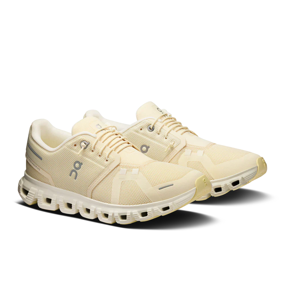 On Running Cloud 6 Castor Ivory (Women's)